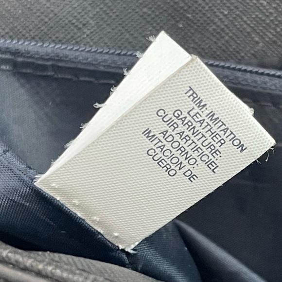 Tommy Hilfiger Black Tote with Gold Hardware - Picture 8 of 16